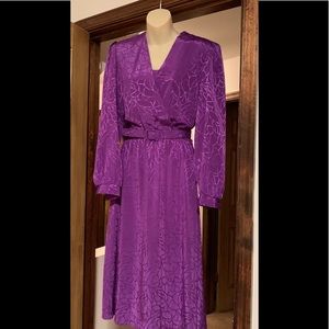 NWT Beautiful Katie Lewis Dressy Dress.
